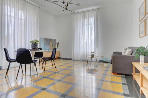 Vatican City View - 2 Bedrooms & 2 Bathrooms - Home and More