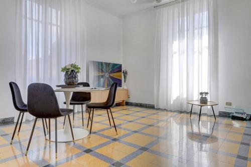 Vatican City View - 2 Bedrooms & 2 Bathrooms - Home and More