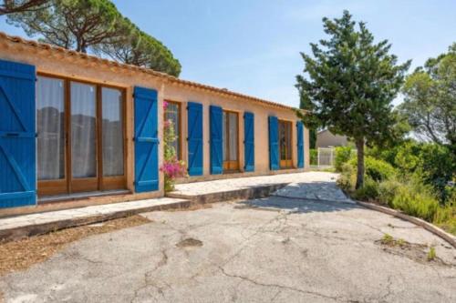 Spacious house with pool in Sainte-Maxime
