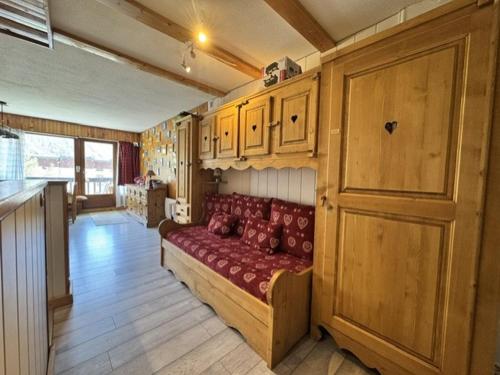 Appartement Confort 3 Pièces, Balcon, Animaux Admis, 8 Pers., Wifi, Pied des Pistes