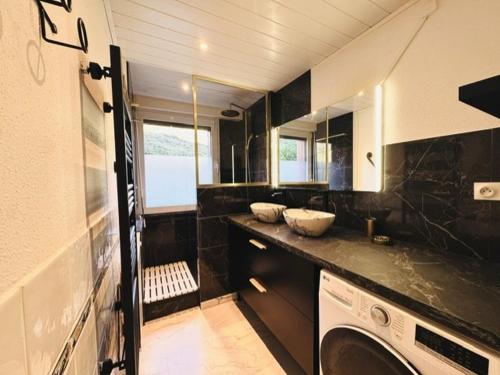 Appartement Confort 3 Pièces, Balcon, Animaux Admis, 8 Pers., Wifi, Pied des Pistes
