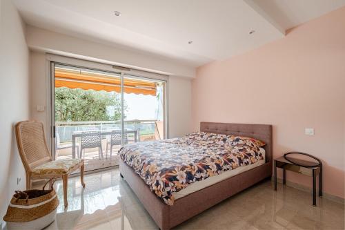 Renovated apartment in Les Belles Terres - sea view