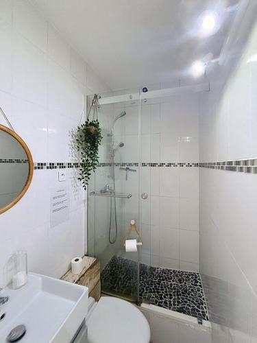 16 LYS - Lovely studio for two 10 minutes from the Croisette