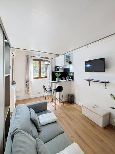 16 LYS - Lovely studio for two 10 minutes from the Croisette