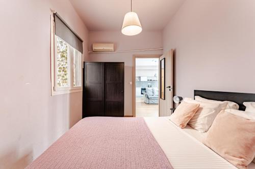Athinas 7 Luna Apt
