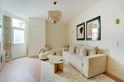 Appartement haut de gamme avec 2 salles de bains et climatisation au cœur du Marais