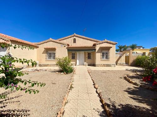 Villa Florida Familie Villa met groot privézwembad