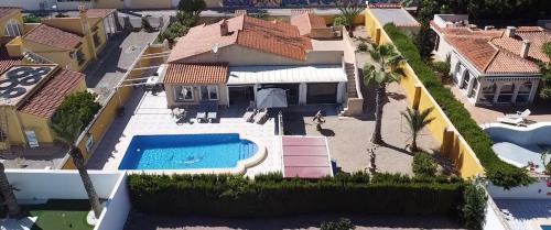 Villa Florida Familie Villa met groot privézwembad