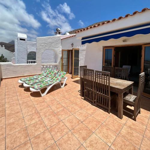 Port Royale 76 - Two Bed
