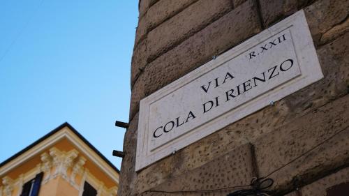 Imagen de la galería de Cola Di Rienzo Suite Guest House, en Roma