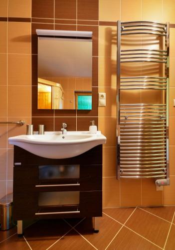 Un baño de Horský domek Pod Ucháčem