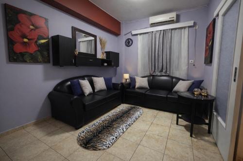 Piraeus Studio Royal No 1