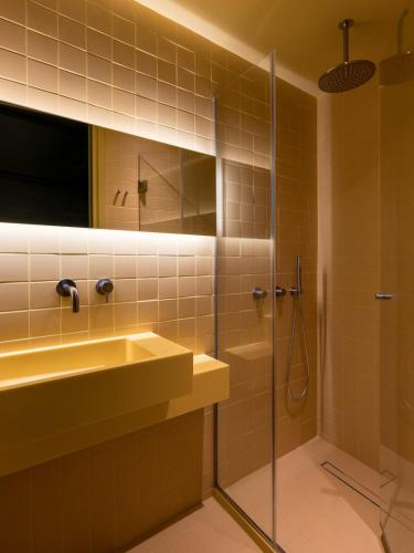 Design Led Emerald Suite II Prime Syntagma Location