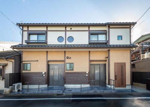Fukuya Suzaku West machiya stay near Nijo castle