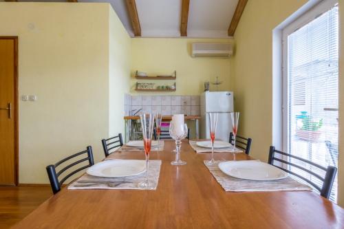 Fotografia z galérie ubytovania Plavi Apartman v Sukošane