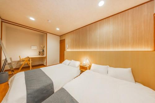 Baby & Kids Play Equipment, Free Parking, 8 Minutes to Direct Airport Access Station, Easy Access to Asakusa & Tokyo Skytree