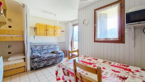 ALPAGE AGA2 VIEW & MOUNTAIN 3 Pers