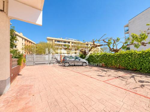 Moderno apartamento a pocos metros de la playa 126A - INMO22