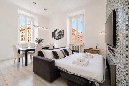 Vatican Luxury Apt 3 Bedrooms 4 Bathrooms