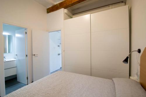 Barcelona central apartment - La Rambla Colon