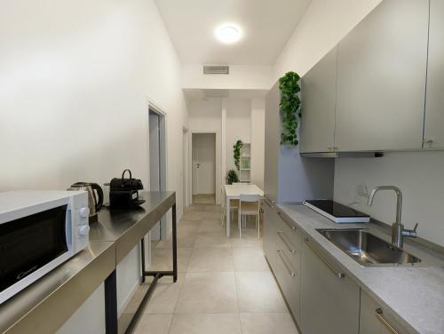 8 Bedrooms & 8 Bathrooms - Milan Certosa