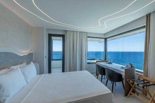 Deluxe Double Room with Sea View