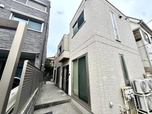 path higashinagasaki