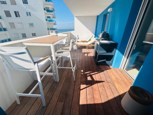 2-bedroom apartment pool parking private beach access