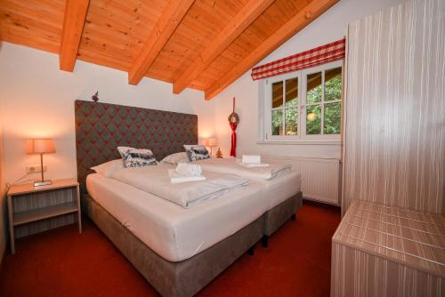 All Seasons Lodge by All in One Apartments