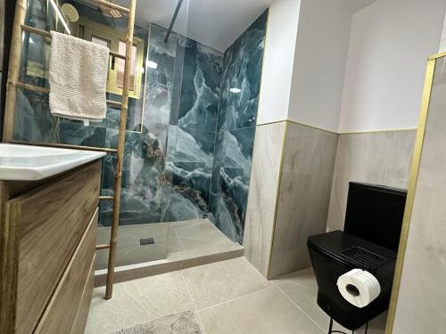 Fuengirola Gem - Sea Views - Walk to Everything