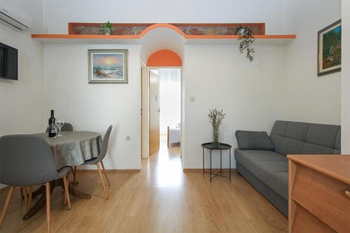 Apartments Valter 613