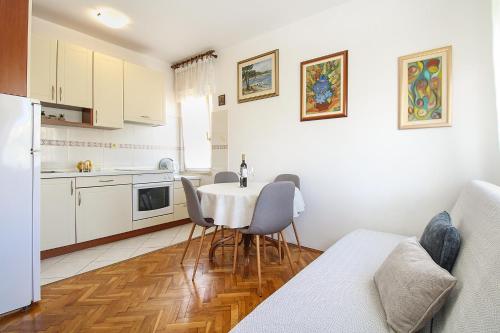 Apartments Valter 613