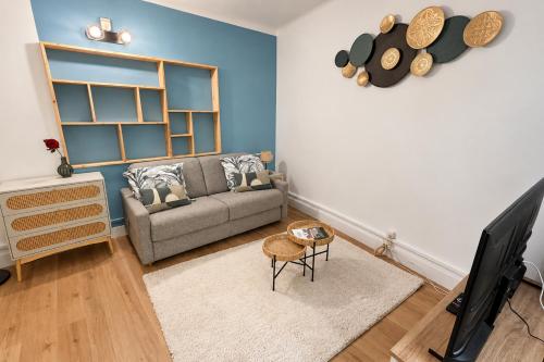 CLIM - STUDIO - 50m de la prestigieuse rue Vernet