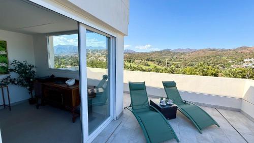 Penthouse Napoleon Panoramic View, by Sol Maestranza