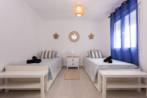 Oeste urban beach by Lovey Rentals