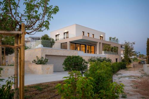 Villa Promise
