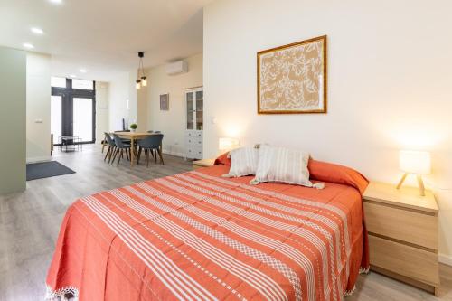 Cervera Flat by Invalencia