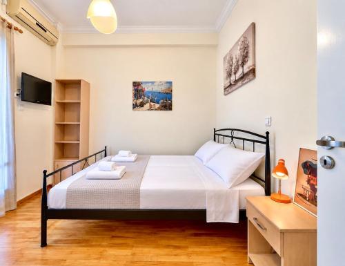 Stylish Couples Hideaway in Pangrati by ΜΡS