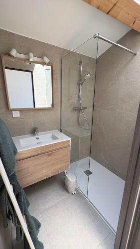 La Remise Duplex cosy climatisé à Fréjus