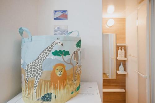 201Room, a 6-minute walk from Tokyo Koiwa Station Direct connected to Shinjuku and Akihabara Stations Comfortable one-bedroom apartment with separate wet and dry areas