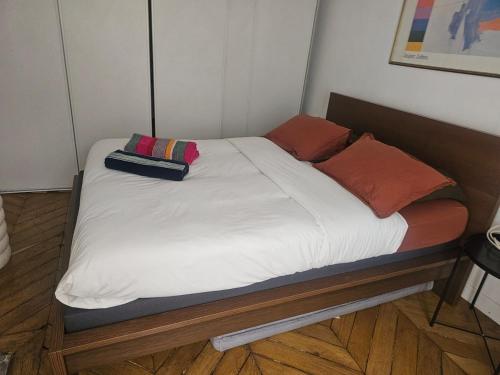 Charming apartment in a very good location - Living room and 1 bedroom
