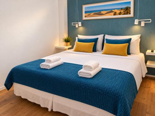 Sunny Suite Tanife by Yumbo