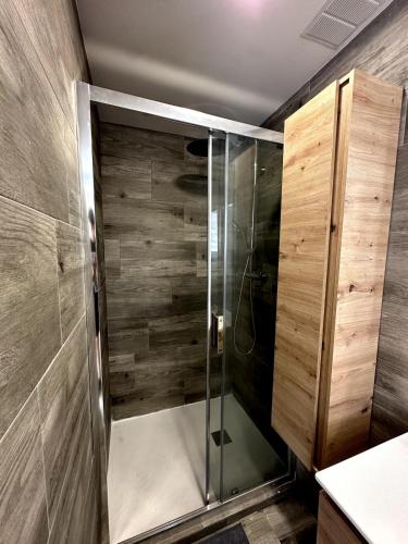 Newly renovated apartment in downtown Madrid