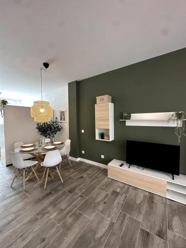Newly renovated apartment in downtown Madrid