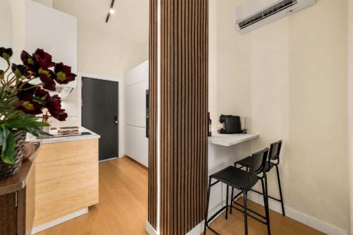 Calle Gordon Modern 1BD City Retreat
