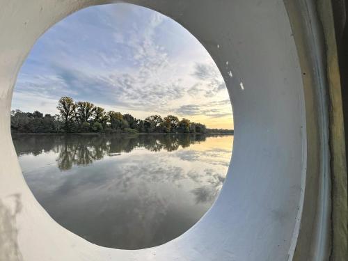 Péniche Le Makara