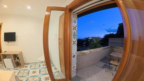 The View - Guest House Capodimonte
