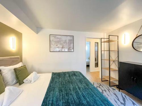 Opera apartment in the heart of Paris