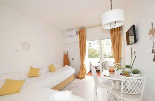 Sweet Studio in Albufeira Old Town 5 min walk to Peneco Beach