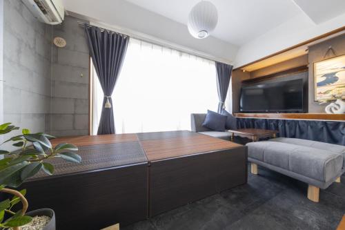 LiveStay HIROO - 1BR and Cozy Living Area, 5th floor NO elevator, 34m2, 1-3 ppl, Hiroo Area, from Stn 10 min to Shibuya